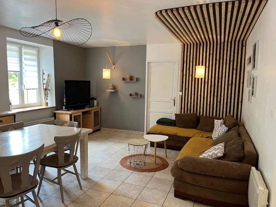Appartement 5 Personnes Avec Espace Plein Air Saint-Maurice-sur-Moselle Exterior foto